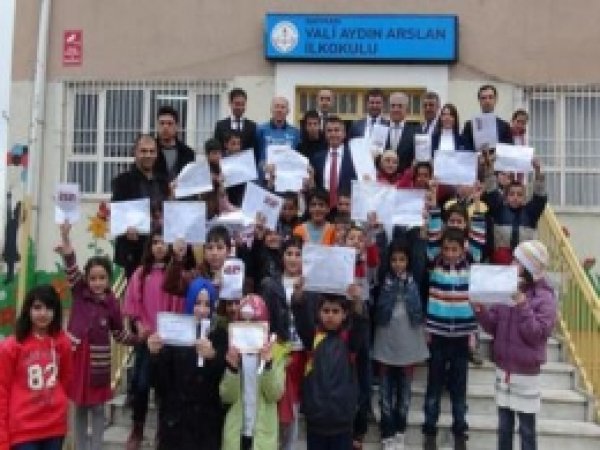 Batman'da 169 Bin Öğrenci Karne Sevinci Yaşadı 
