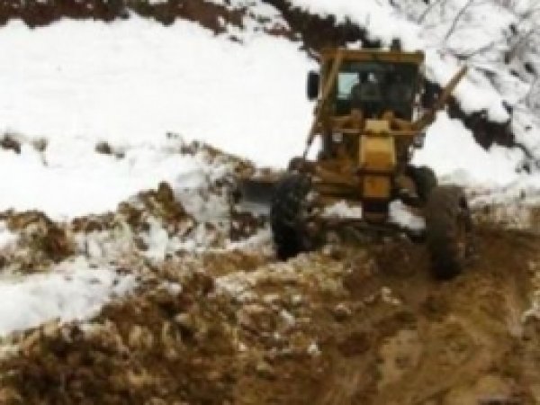 Elazığ'da 26 Köy Yolu Ulaşıma Kapandı 