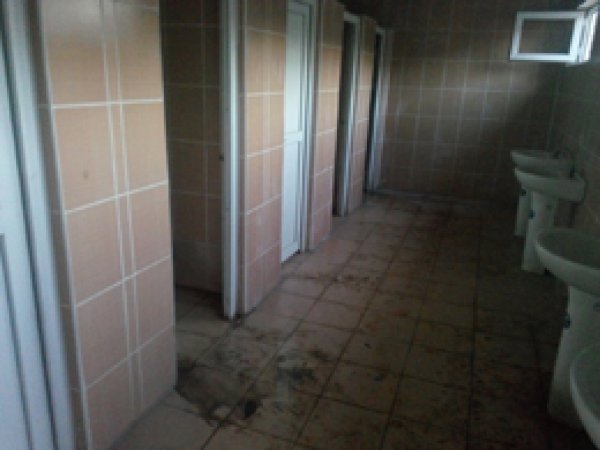 Palu'da Cami Tuvaletleri Hijyenik Değil