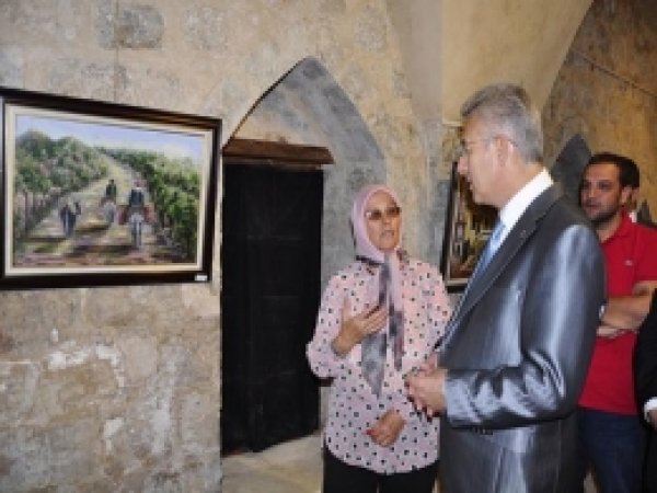 Mardin'de Resim Sergisi Açıldı 