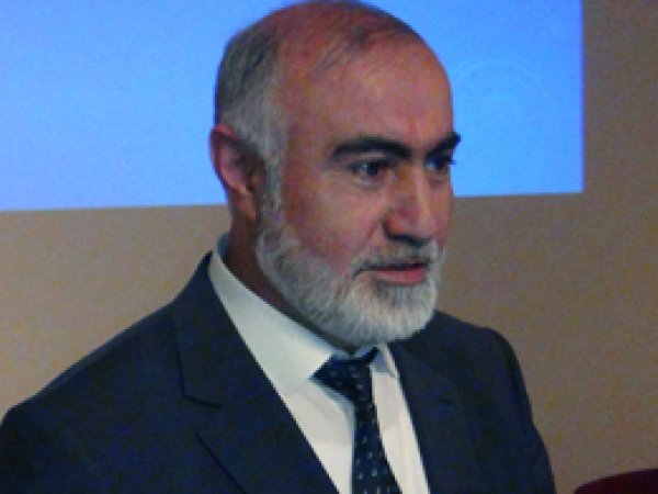 'Camilerdeki Gençlerimizin Sayısı Çok Az'