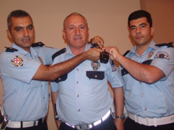 Tarsus'ta Trafik Polislerine Kameralı Sistem 