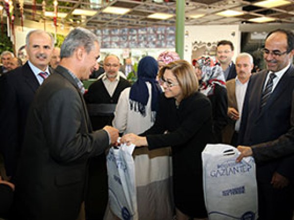 Antep'te 'Cami ve Gençlik' Temalı Etkinlik