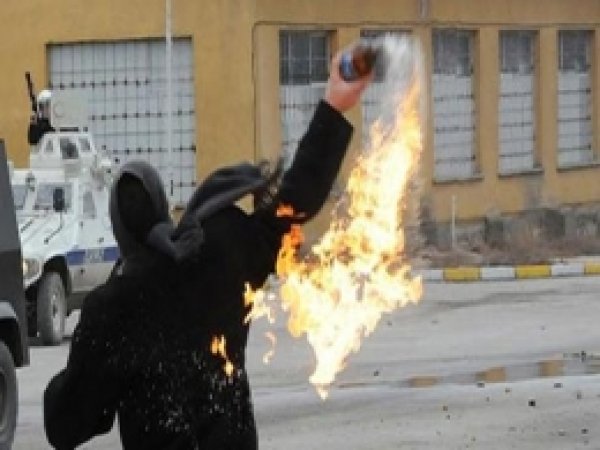 Silopi Milli Eğitim Müdürlüğüne Molotof  Atıldı 