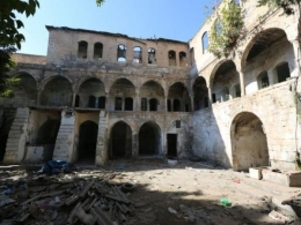 Tarihi Barutçu Hanı'nda Restorasyon Çalışmaları Başlatıldı 