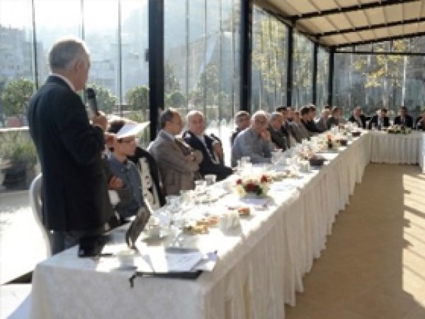BTÜ'de İlk Dersi Müsteşar Verdi 