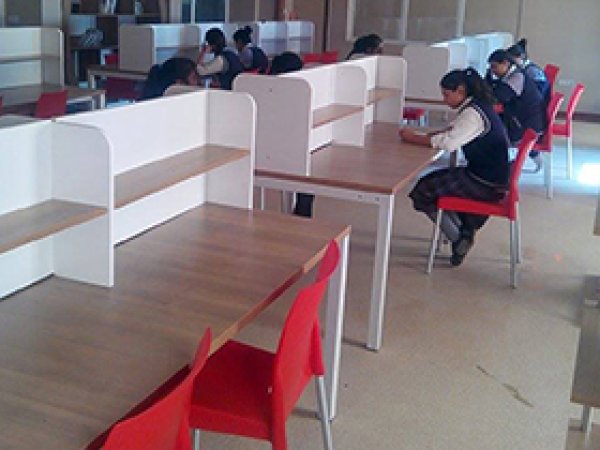 Okul Kütüphaneleri için Kitap Toplayacaklar 