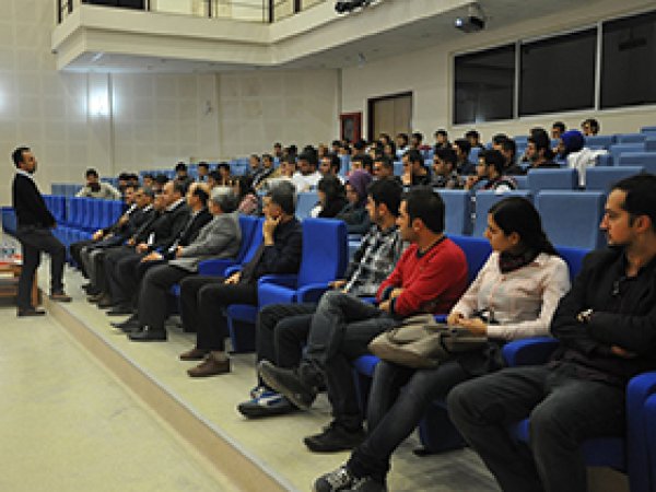 Teknoloji Fakültesi Öğrencilerine Seminer