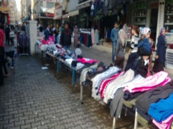 Diyarbakır Esnafı Kepenklerini Açtı 
