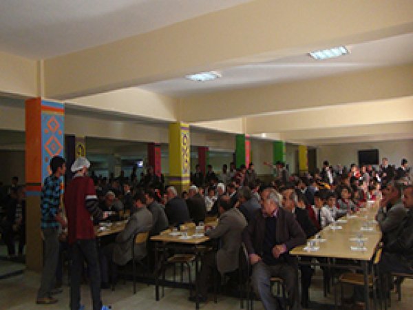 İmam Hatip Öğrencilerinden Aşure Programı 