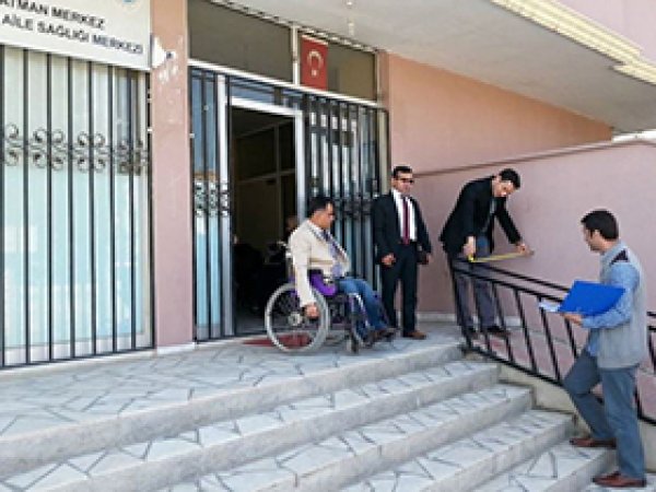 Komisyon Denetlemelerini Sürdürüyor 