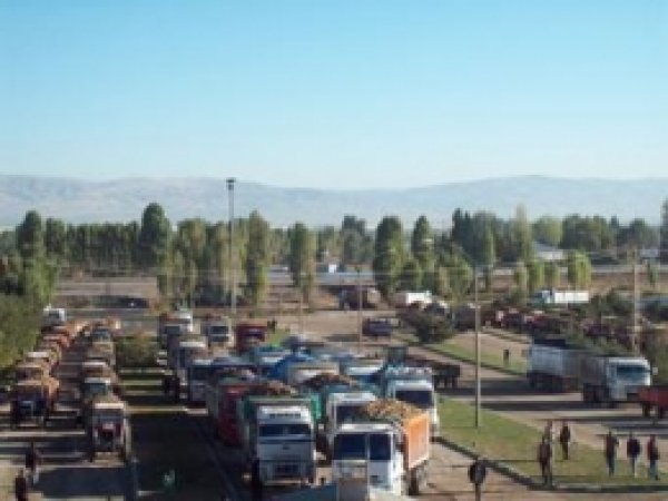 "Tüm Halkımız Fabrikaya Sahip Çıkmalıdır'' 