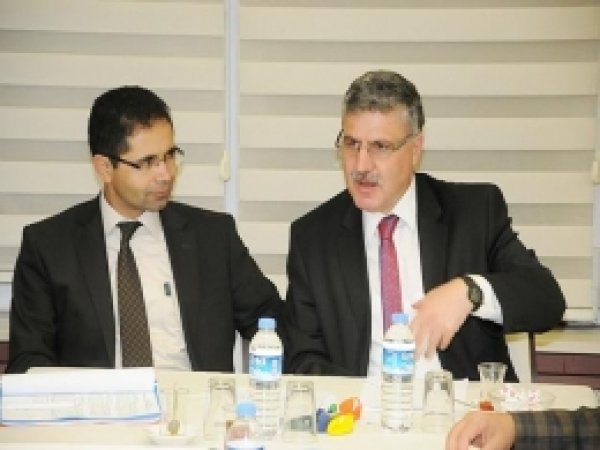 MEB Daire Başkanı Okul Müdürleriyle Bir Araya Geldi 