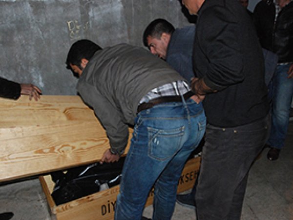 Diyarbakır'da Şüpheli Ölüm 