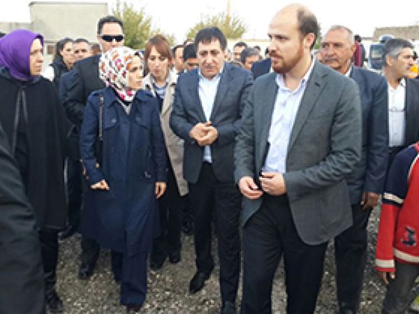 Bilal Erdoğan Kobanililer için Urfa'da