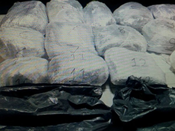 Genç'te 62 Kilo Kubar Esrar Yakalandı