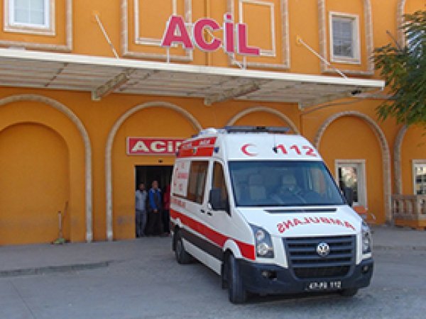 Elektrik Direğinden Düşen Genç Öldü
