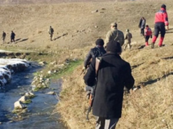 Van'da 3 Lise Öğrencisi Kız Kayboldu