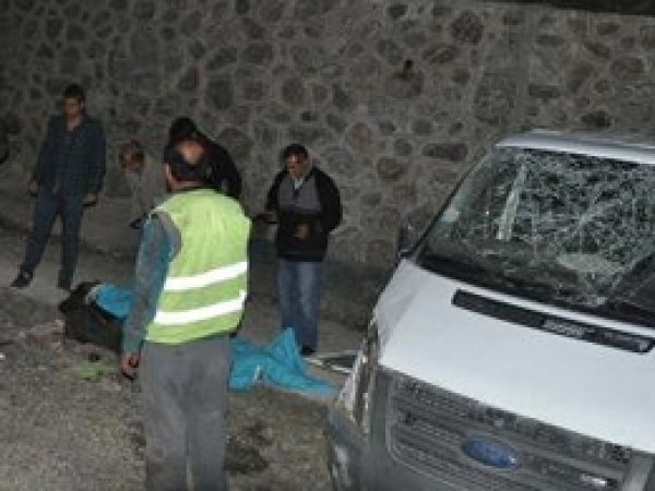 İşçileri Taşıyan Minibüs Takla Attı: 12 Yaralı