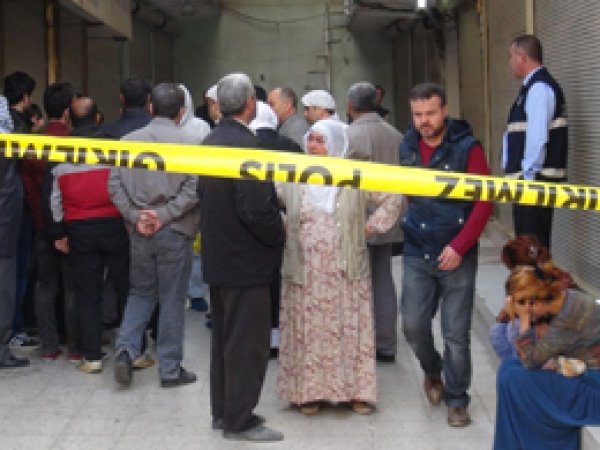 Kapı Komşusu, Cinayet Zanlısı Çıktı 