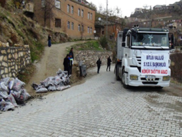 Bitlis'te Kömür Dağıtımı Başladı  