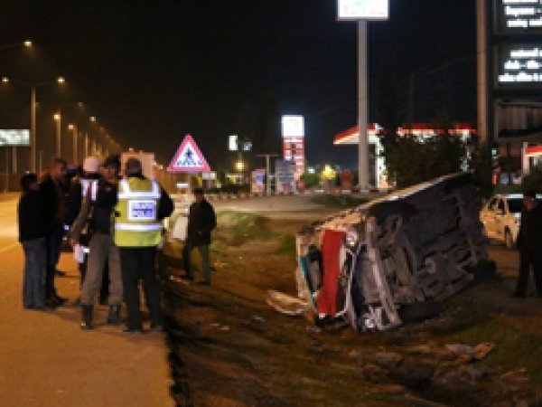 Denizli'de İki Minibüs Çarpıştı: 7 Yaralı