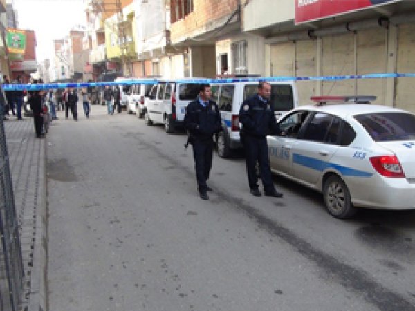Valilikten Kalaşnikoflu Kavga Açıklaması