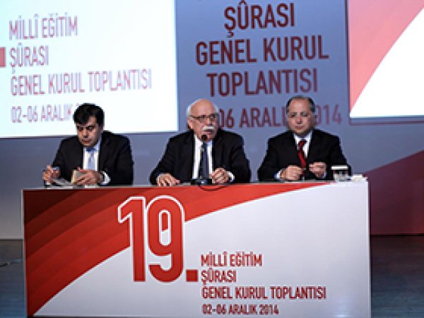 Kürtçenin Zorunlu Ders Teklifi Reddedildi
