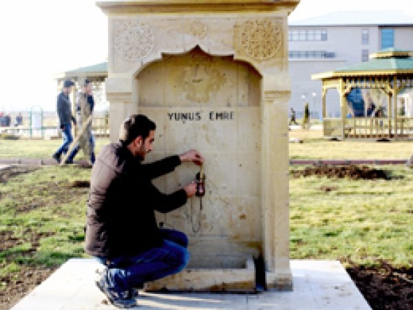 Alimlerin İsimleri Çeşmelerde Yaşatılıyor
