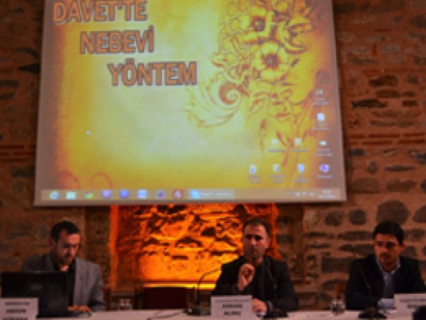 Bursa'da ‘Nebevi Davet Yöntemi’ Anlatıldı