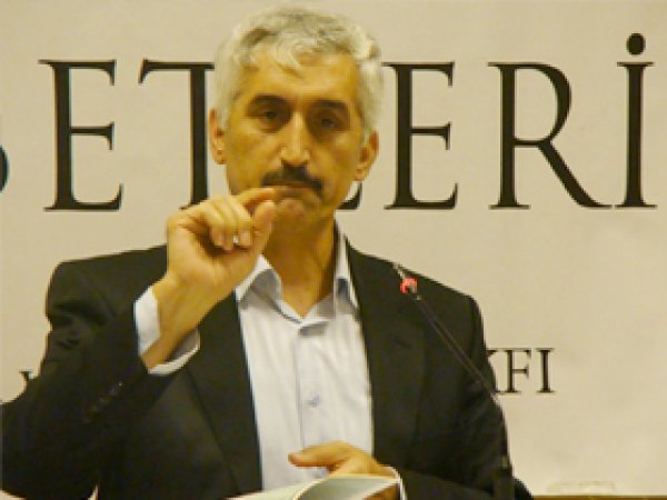 'Bizi dosdoğru kılacağımız namazlar kurtarır'