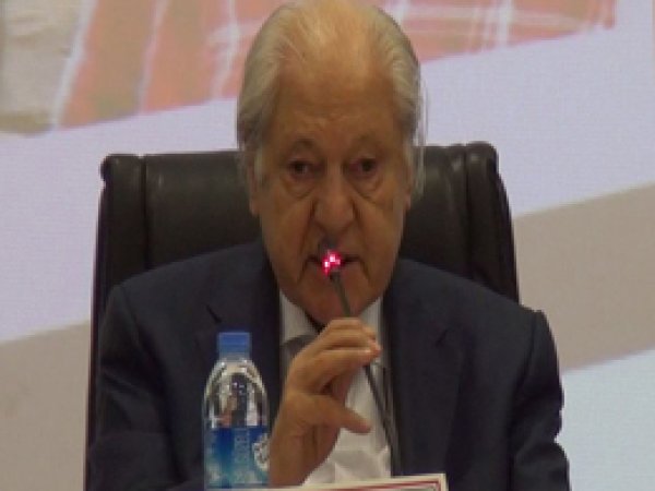 Pakdil: Ne mutlu Müslüman'ım diyene