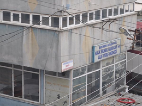 27 aydır ekmek fırınının açılmasını bekliyorlar