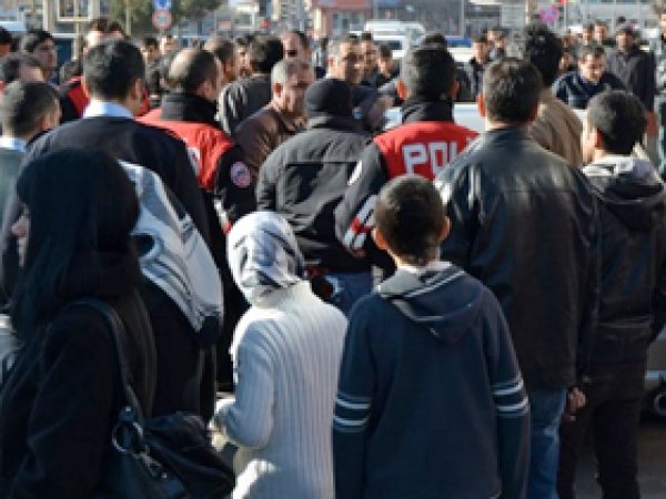 Vatandaş ile Polis Arasında Hırsızlık Arbedesi