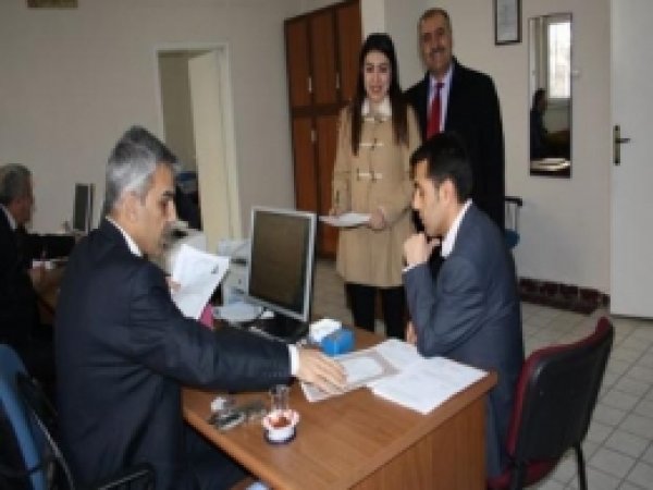 Diyarbakır'da Atama Sevinci 