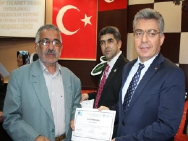 Nizip Ticaret Odası'nda Uygulamalı Girişimcilik Eğitimi 