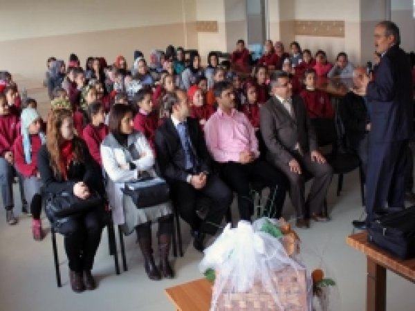 Yuva-Kur'dan Eğitim Konferansları 