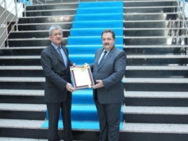 BEÜ, ISO 9001:2008 Sertifikası Aldı 