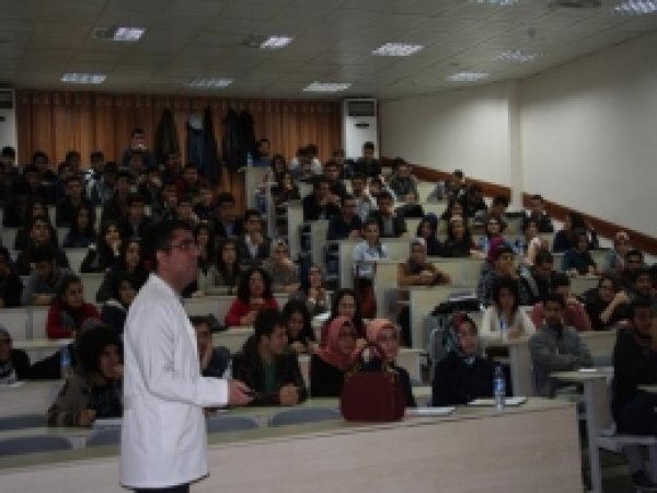 Liseli Öğrenciler DÜ'yü Gezdi 