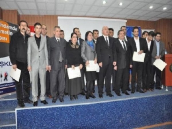 Şırnak'ta 49 Grişimciye Sertifika Verildi 