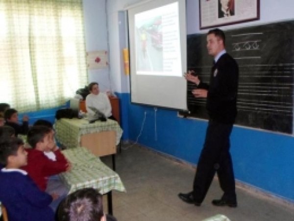 Tarsus'ta Öğrencilere Sürücü Ve Yaya Eğitimi Verildi 