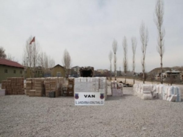 Hurdaların İçinde 184 Bin Paket Kaçak Sigara Çıktı 