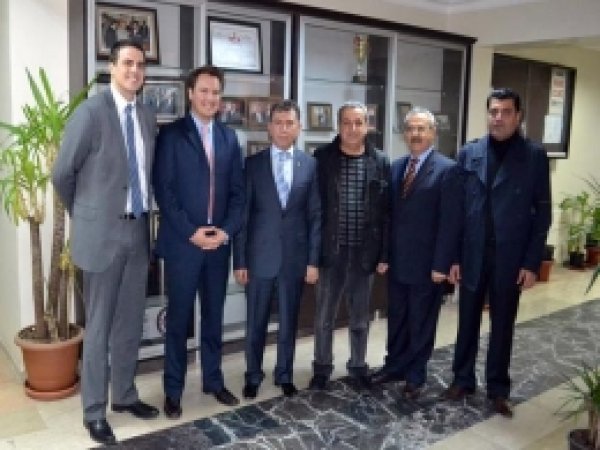 ABD Konsolosu'ndan BATSO'ya Ziyaret  