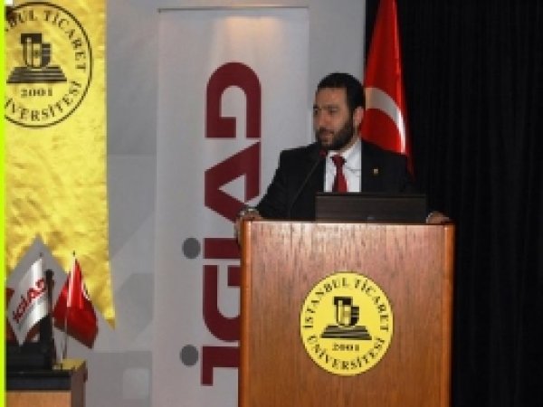 'Darbe Girişimleri Süreçleri Enine Boyuna İrdelenmeli'
