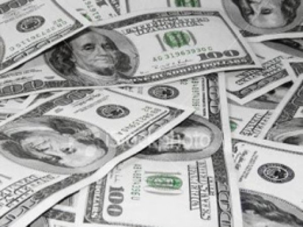 Hafta Başı İtibarıyla Dolar 2,21 TL, Euro 3,07 TL 