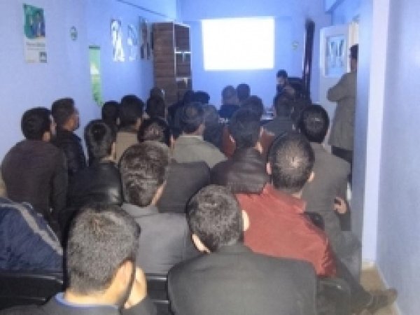 Genç İlçesinde  HÜDA PAR'dan Sandık  Müşahitlerine Seminer 