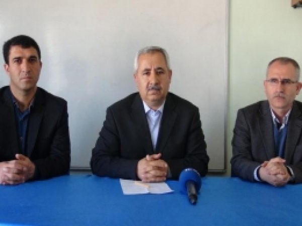 Tesettürlü Bayanlara Saldırıya Bir Tepki de Özgür Der'den 