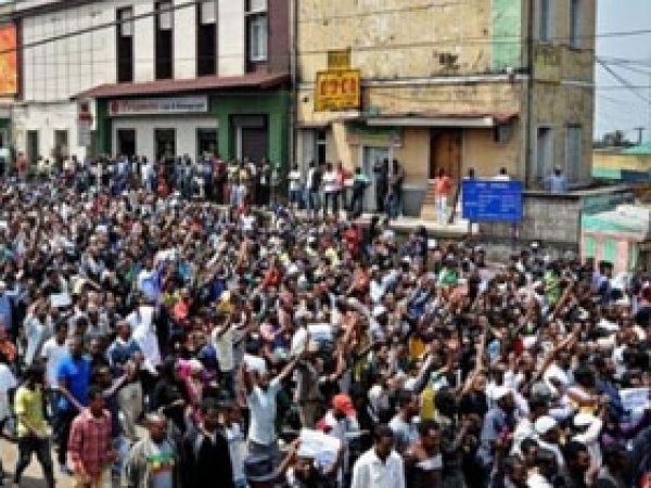  Fransa, Sudan'da Protesto Edildi 