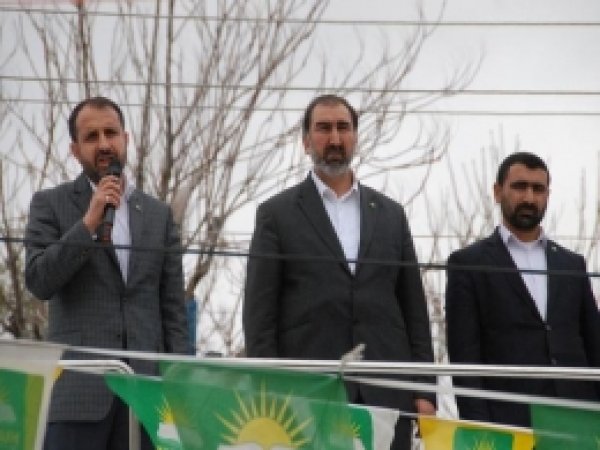 Şahin: Oylarınızı Ahlaksız ve Hırsızlara Teslim Etmeyin 