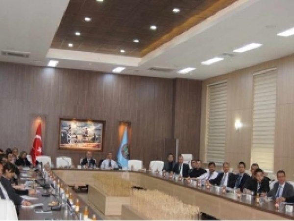 TİGEM'de Gübreleme Semineri Verildi 